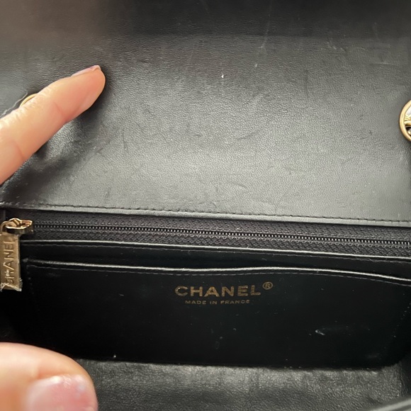 SOLD! CHANEL MINI RECTANGLE - Picture 4 of 6
